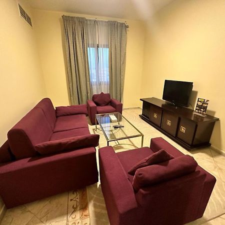 Safari Hotel Apartments Ajman Eksteriør billede