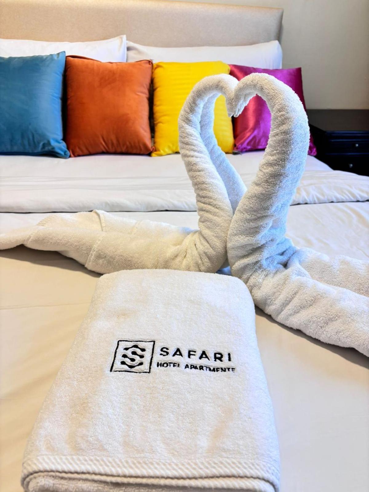Safari Hotel Apartments Ajman Eksteriør billede